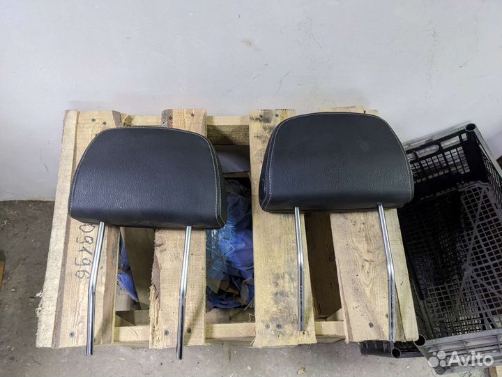 Подголовники 2 шт передние Opel astra H GTC