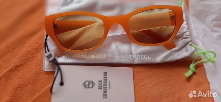 Солнцезащитные очки женские брендовые