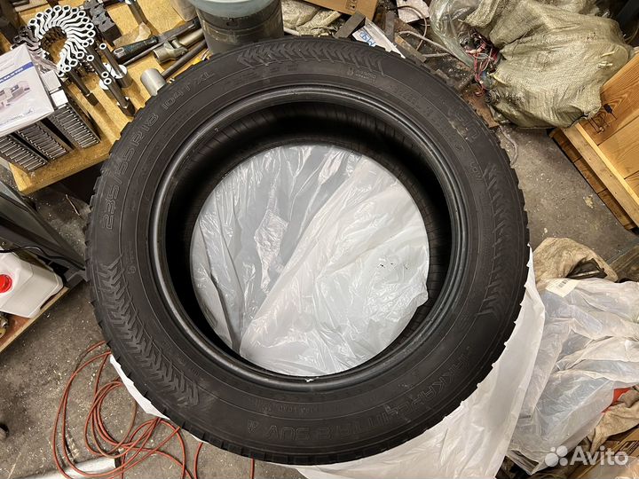 Nokian Tyres Hakkapeliitta 8 SUV 235/55 R18