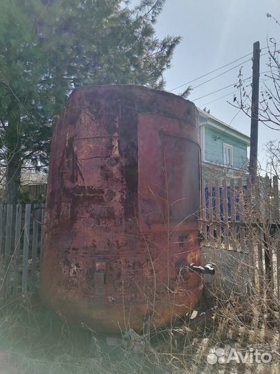 Емкость для воды металлическая бу