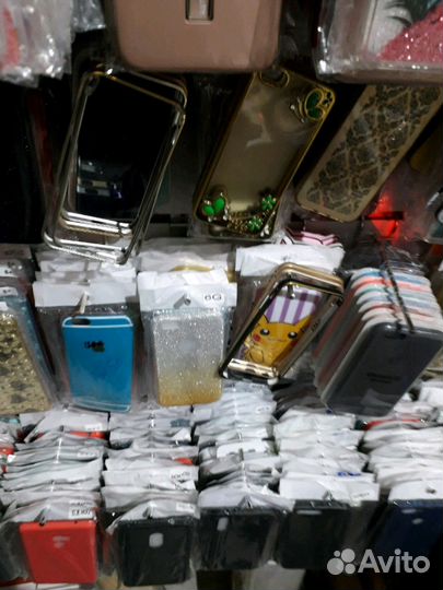 Чехлы для телефонов