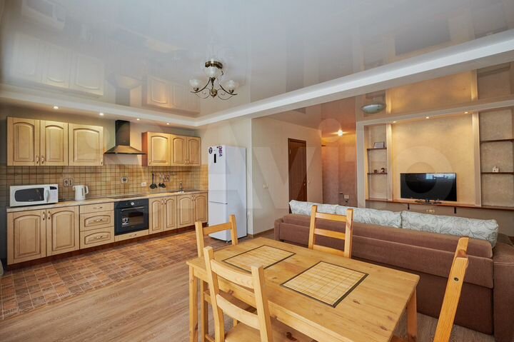 2-к. квартира, 65 м², 5/9 эт.