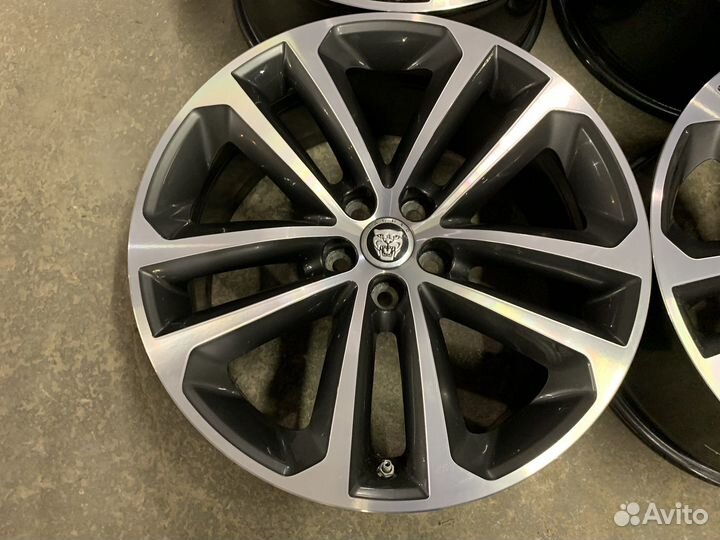 Диски оригинал r19 Jaguar F-Pace RR Evoque Velar