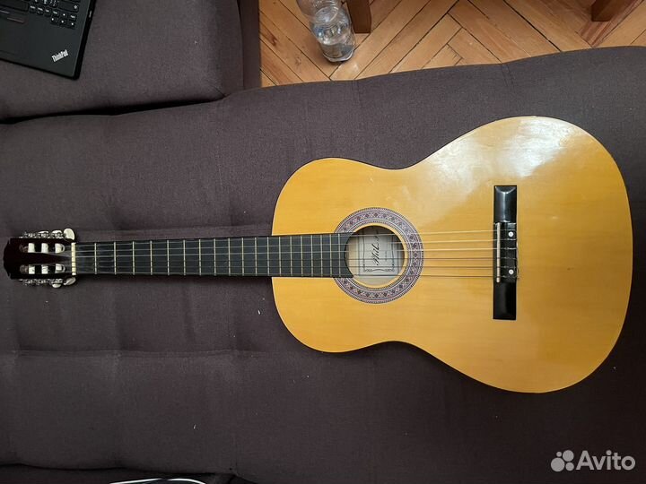 Классическая гитара Phil pro