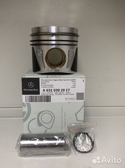 Поршень двигателя Mercedes A6510302017