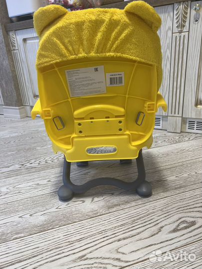 Детский стульчик для кормления