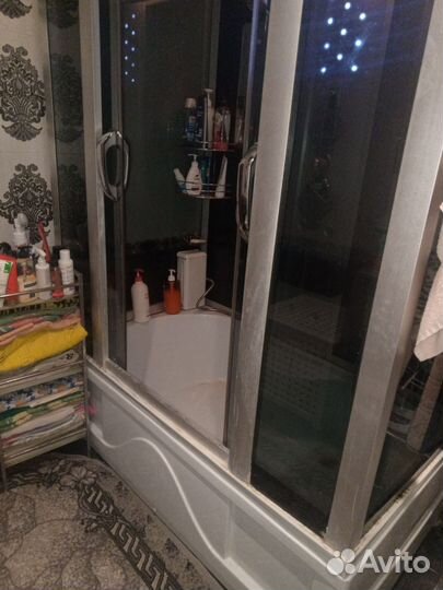 Душевая кабина