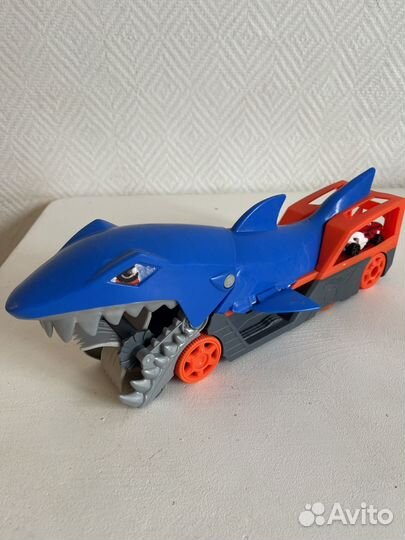 Hot wheels акула