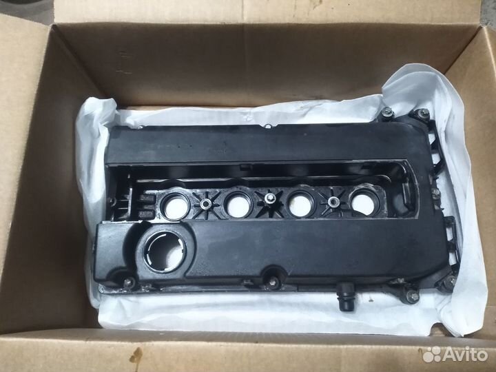 Клапанная крышка опель зафира б z18xer