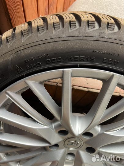 Goodyear UltraGrip Arctic 2 235/45 R18