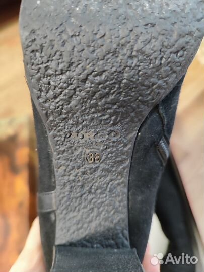 Зимние замшевые сапоги чёрные женские на каблуке