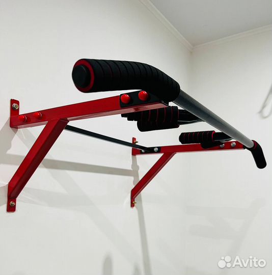 Турник настенный 1050см