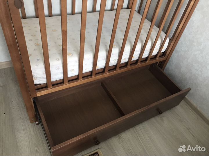 Детская Кроватка с матрасом, одеяло, подушка