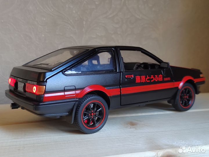 Модель Toyota AE86 Trueno 1:24