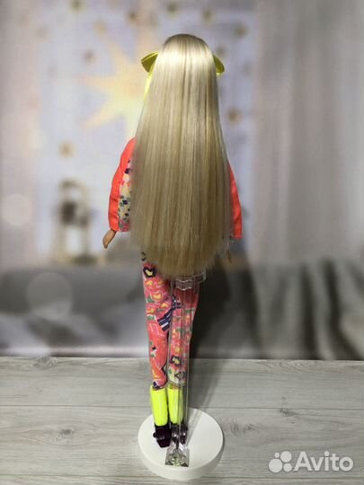 University Barbie 1996