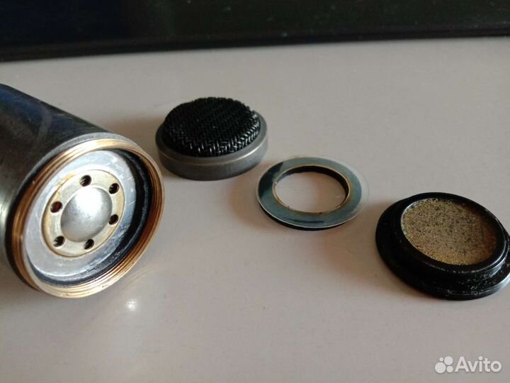 Микрофон Sony F-115