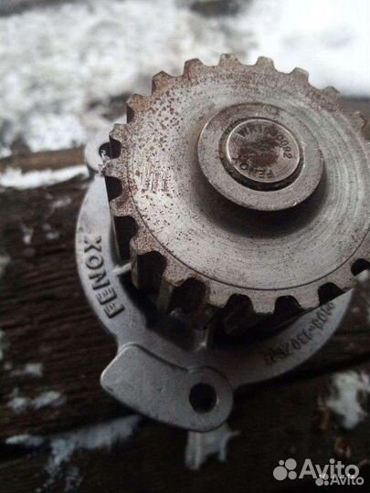 Грм с роликом