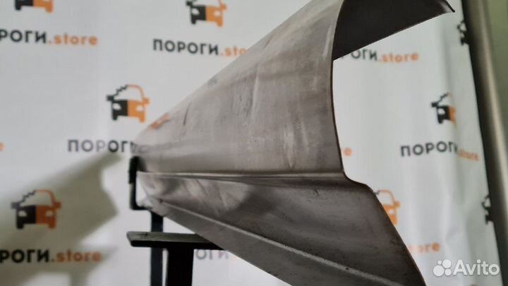 Ремонтный порог правый Volkswagen Golf 4