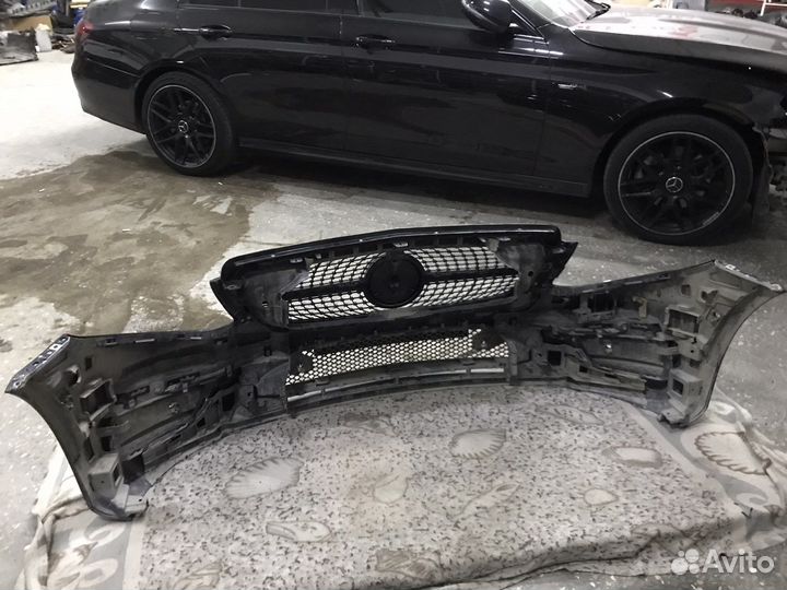 Бампер W213 амг оригинал Mercedes