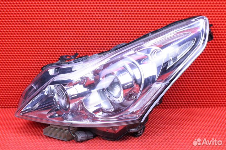 Фара левая Infiniti G37 V36 VQ37VHR 26060-1NC7B