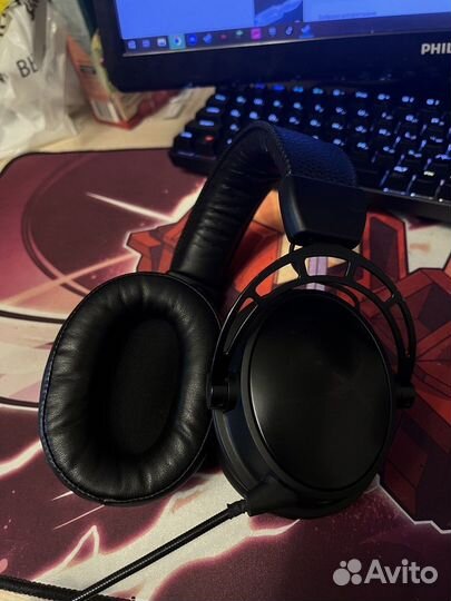 Игровые наушники hyperx