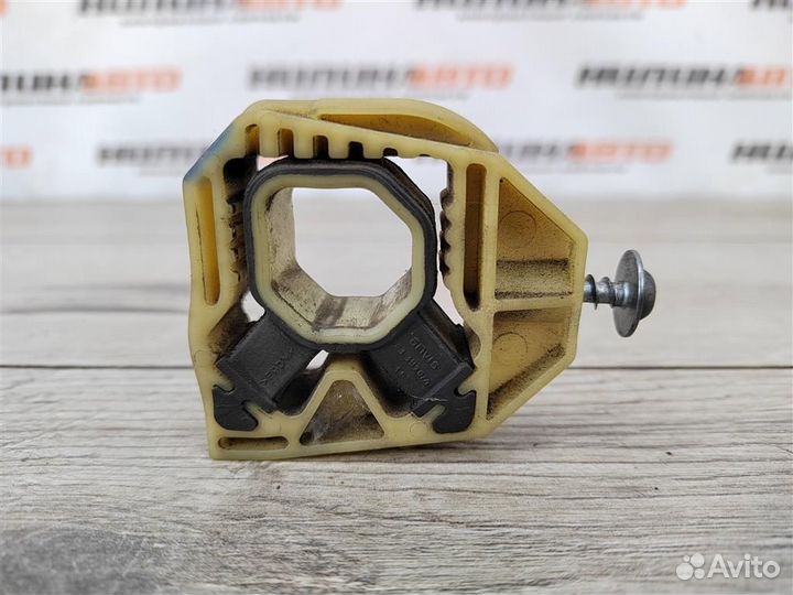 Крепление радиатора volkswagen Golf 6 Шкода Октав