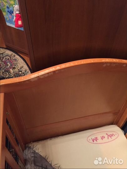 Детская кровать(с матрасом)