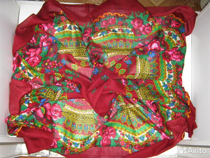 Платок большой,120 на 120 см Япония