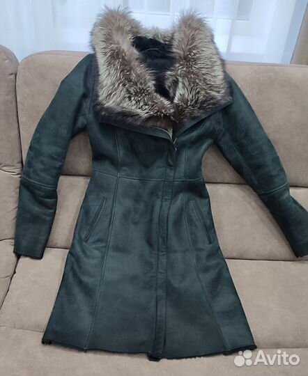Дубленка натуральная женская с капюшоном
