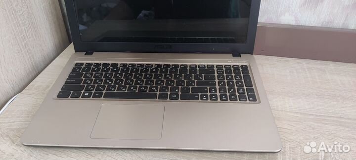 Современный ноутбук