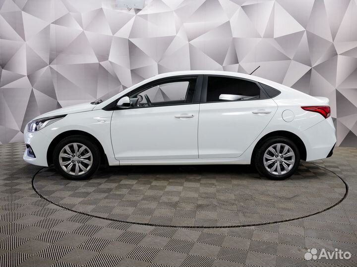 Hyundai Solaris 1.6 AT, 2019, 46 300 км
