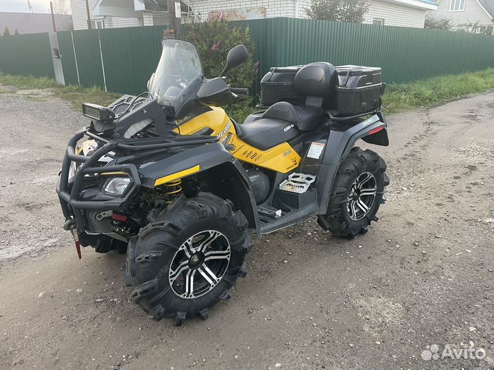 Квадроцикл BRP CAN-AM 800