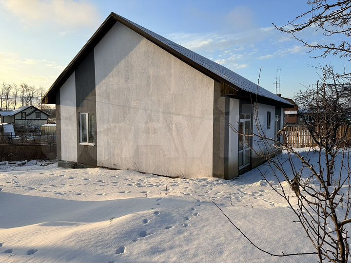 Дом 90 м² на участке 6 сот.