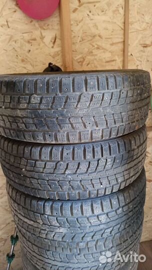 Dunlop SP Winter Ice 01 195/65 R15 95T