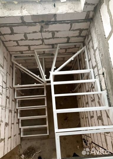 Уличная лестница под ключ