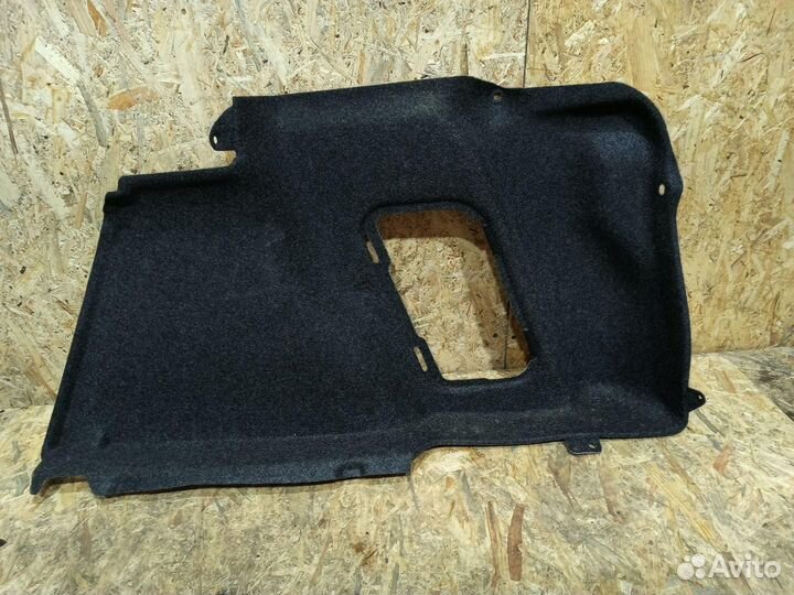 Обшивка отсека багажника правая Mazda 3 BM 2016