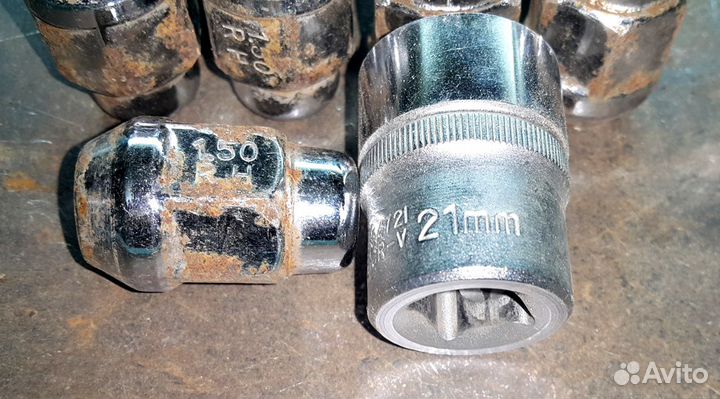 Колесные гайки хромированные 1,50RH под 21 ключ