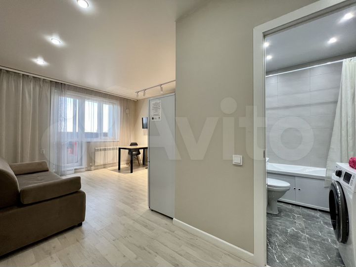 1-к. квартира, 43 м², 8/17 эт.