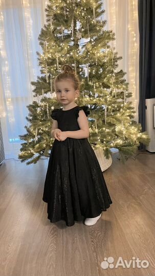 Детское нарядное платье 92