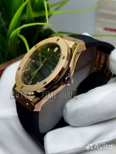 Мужские часы Hublot Classic Fusion Gold