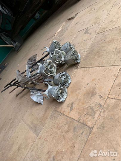 Роза из металла