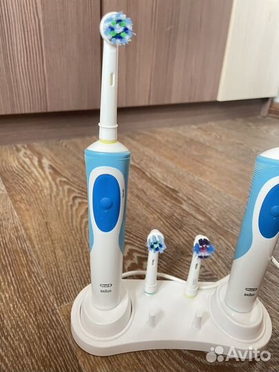 Набор электрических зубных щеток oral-B