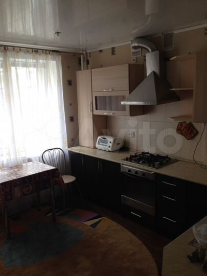 1-к. квартира, 42 м², 4/9 эт.