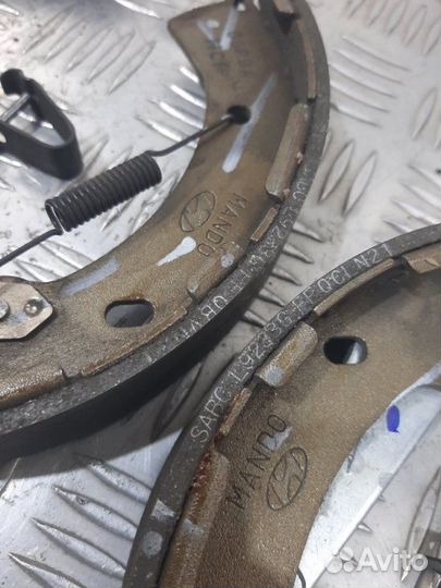 Механизм стояночного тормоза Hyundai Solaris HCR