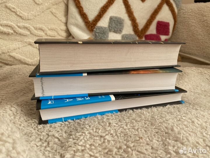 Баллада о змеях и певчих птицах