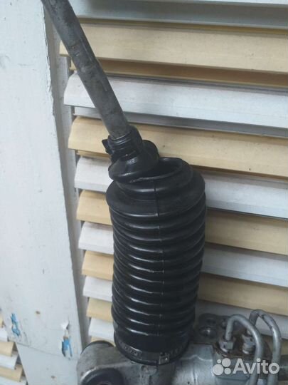 Рулевая рейка Ford Fiesta/ Mazda 2