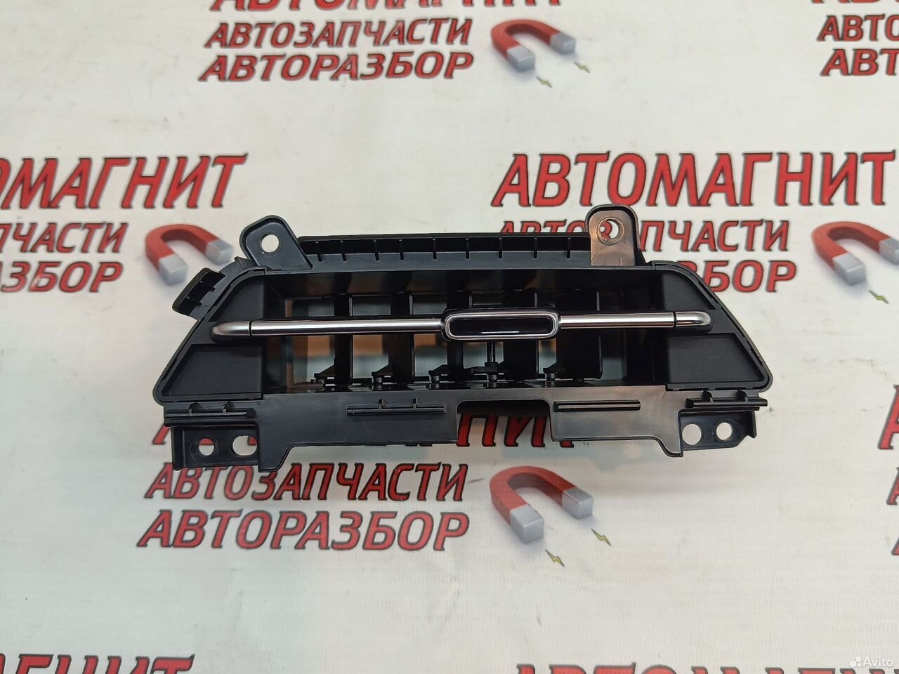 Дефлектор воздуховода левый Changan UNI-K