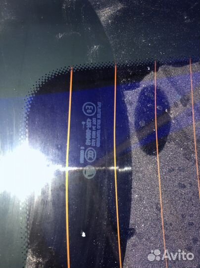 Стекло с крышкой багажника октавия тур