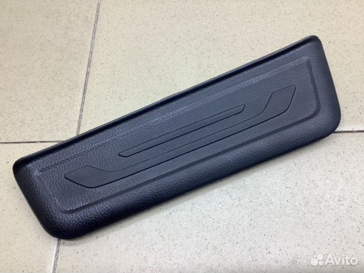 Накладка порога (внутренняя) задняя левая Kia