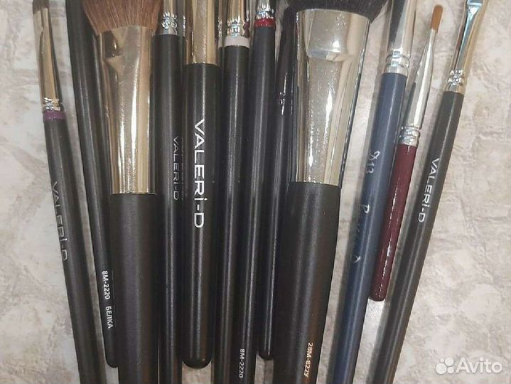 Набор кистей для макияжа valeri-D